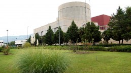 Multimedia gallery: panoramic photo of the building from the river