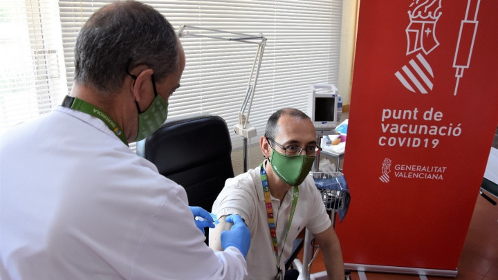 CN Cofrentes comienza a vacunar a sus empleados contra el coronavirus